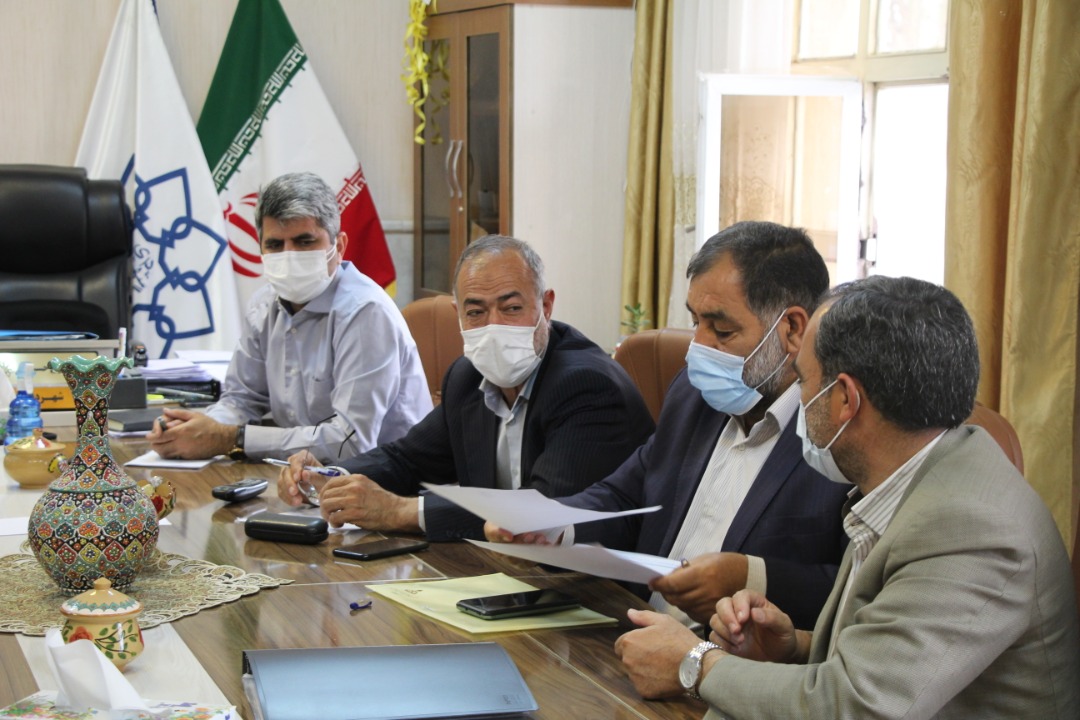 تبریک اعضای شورای شهر به مناسبت ۲۵ اسفند روز شهردار به مهندس زارع حسینی شهردار گناباد