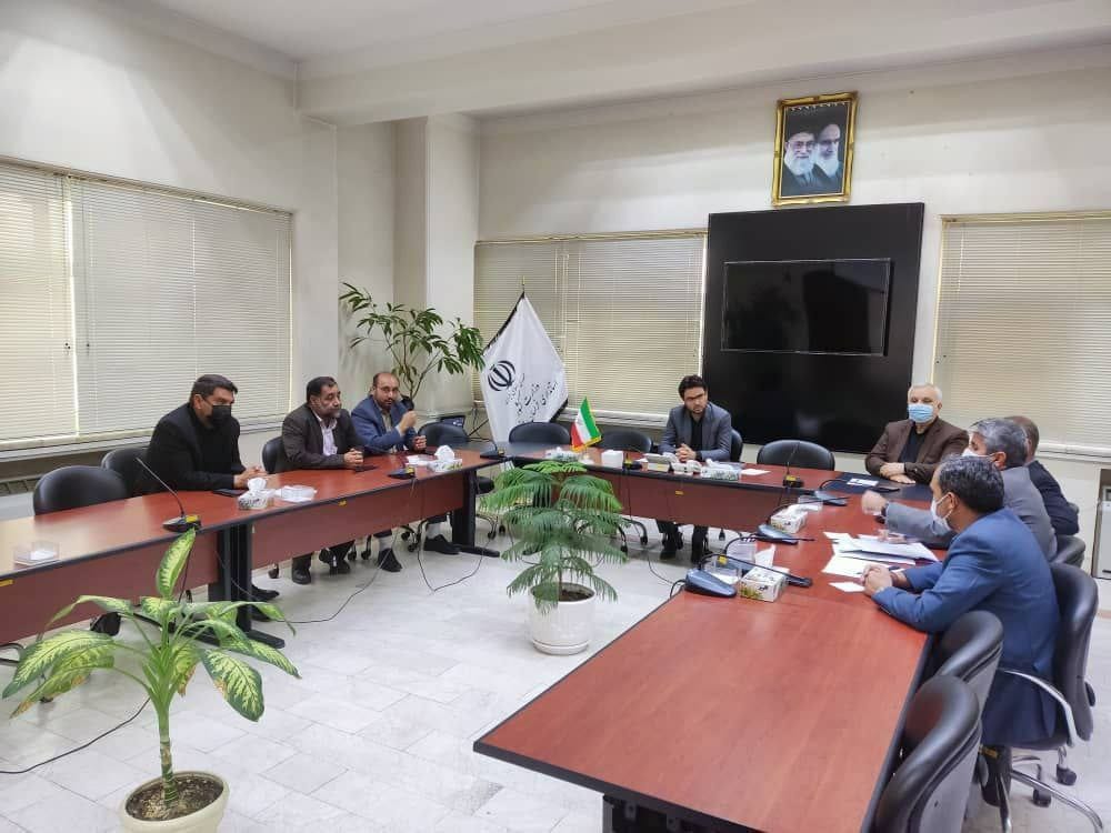 نشست مشترک اعضای شورای اسلامی شهر و شهردار گناباد با معاون امور عمرانی استانداری خراسان رضوی