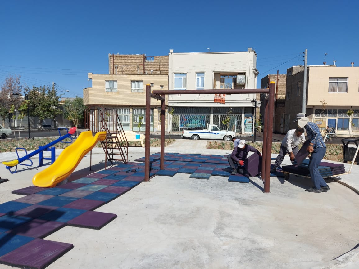 بخش بازی کودکان بوستان یاسمن تکمیل شد