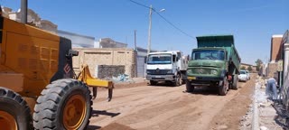 ادامه عملیات عمرانی زیرسازی خیابان شهدا ۱۴/۱