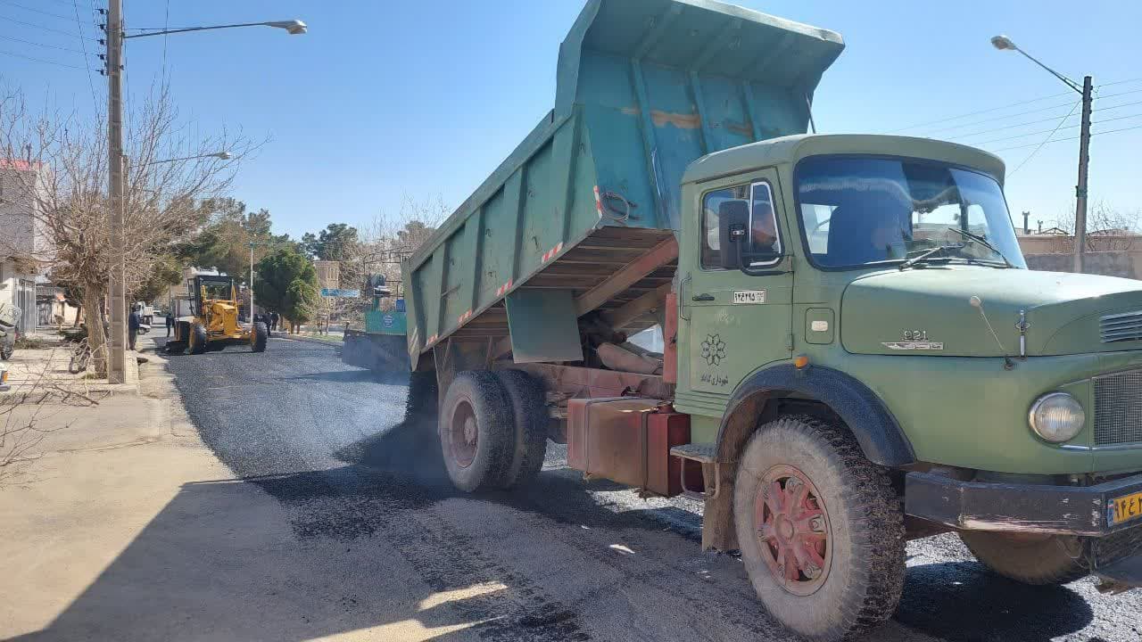  آغاز عملیات روکش آسفالت مسیر منتهی به تنها اثر جهانی خراسان رضوی