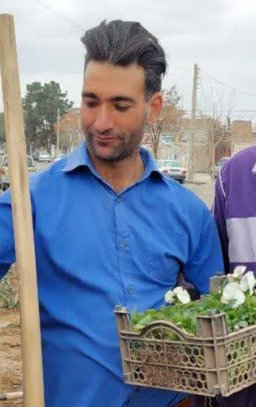 یک پرسنل پاکدست فضای سبز طلای ۲۰۰ میلیون ریالی را به صاحبش برگرداند