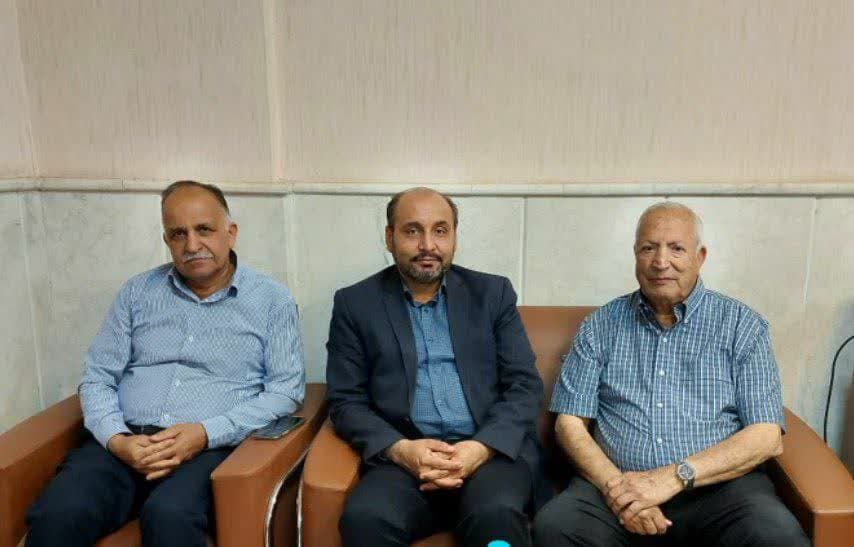  دیدار سرمایه گذار مجتمع تجاری شریعت با سرپرست شهرداری گناباد