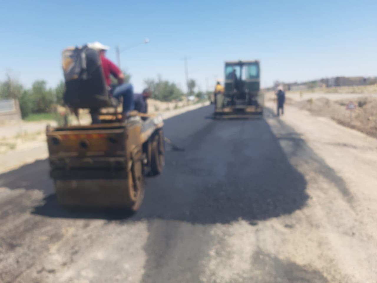 خدمتی دیگر به شهروندان؛روکش آسفالت پل قصبه 