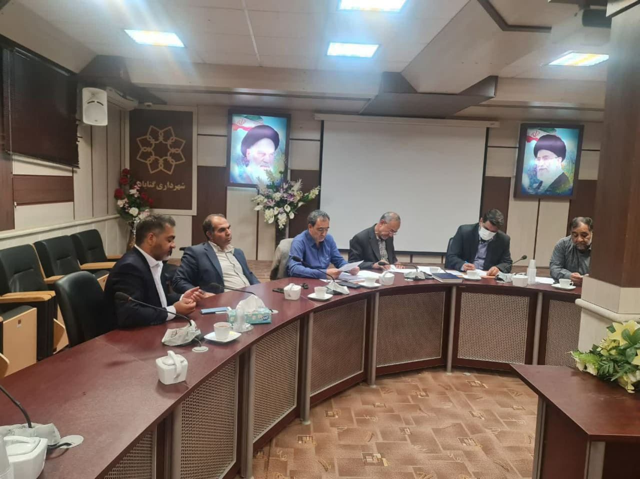 جلسه علنی شورای اسلامی شهر گناباد پیرامون مسایل میراث فرهنگی با حضور محمودی رئیس میراث فرهنگی گناباد برگزار شد.