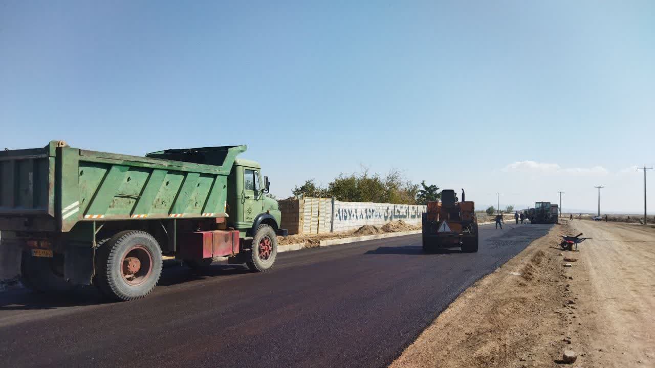 پیشرفت ۳۰ درصدی پروژه آسفالت مسیر آموزش عالی