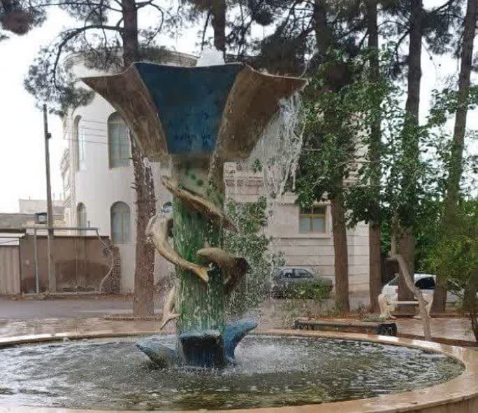  آبنمای پارک محله در ناصر خسرو رفع نقص شد