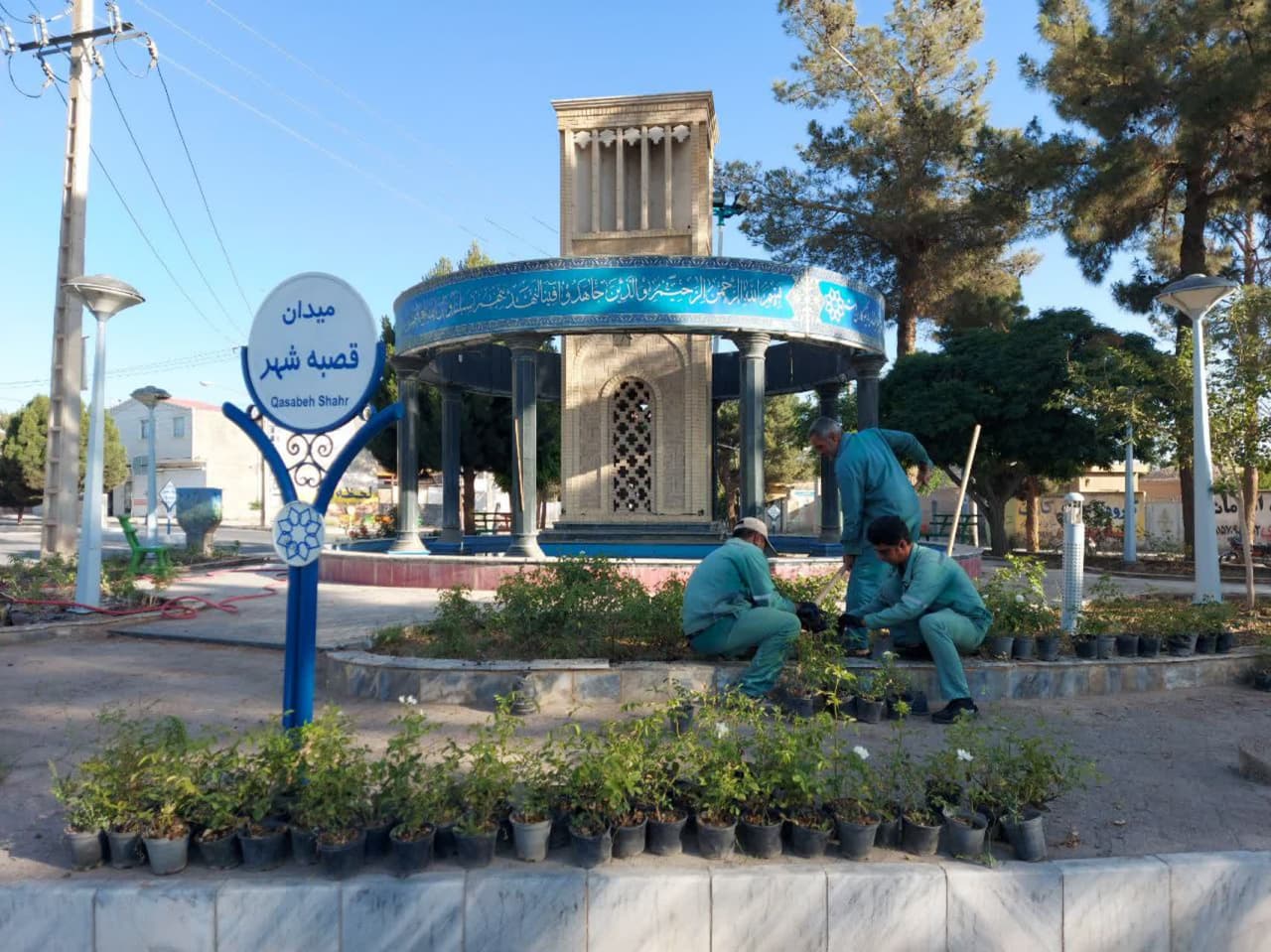گلکاری تابستانه در شهر گناباد
