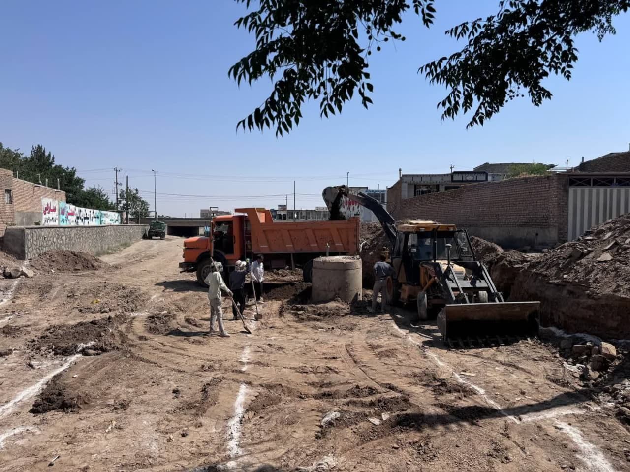 عملیات اجرایی پل شهرک تلاش آغاز شد