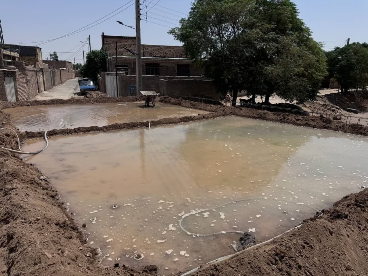 تکمیل بتن ریزی عرشه پل شهرک توحید