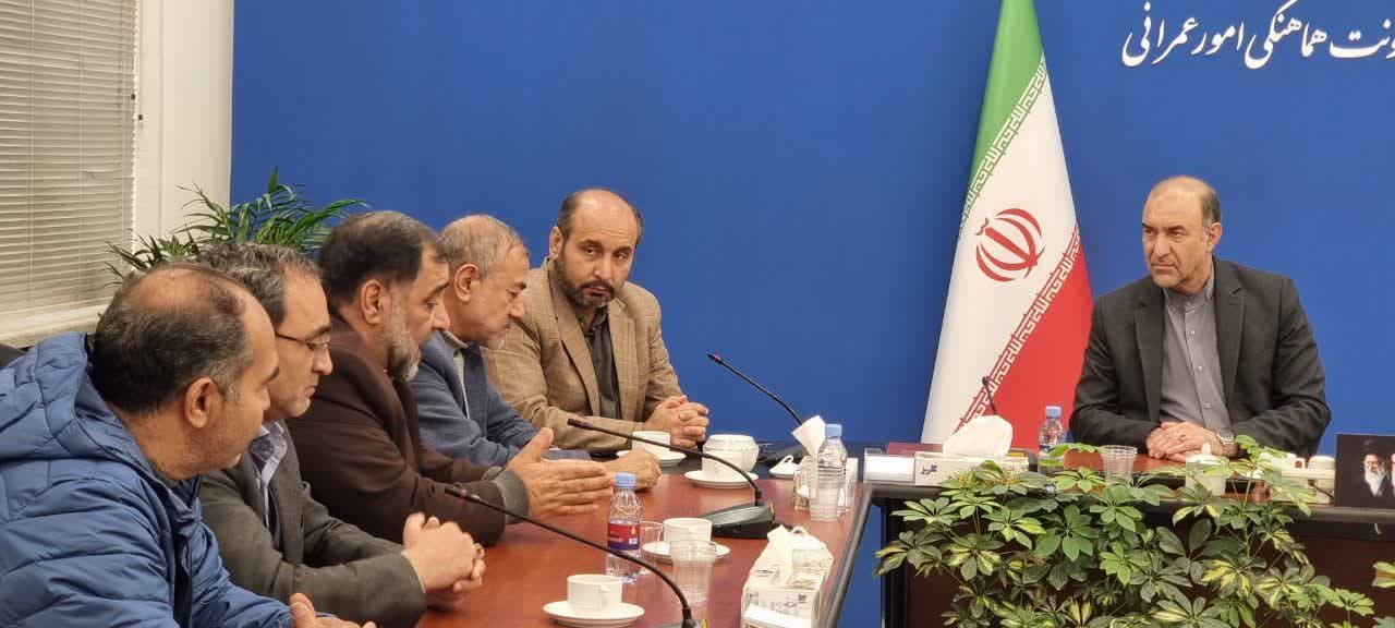  دیدار شهردار و اعضای شورای اسلامی شهر گناباد با مدیران استانداری