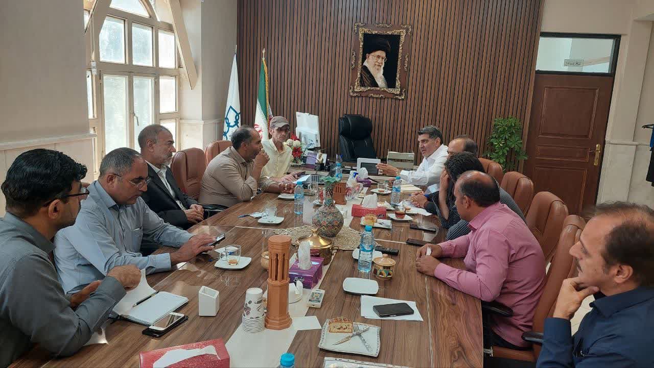 برگزاری جلسه فوری برای تسریع در پروژه بازپیرایی پارک شهر  