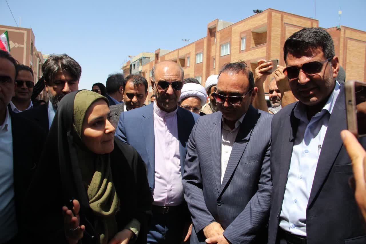 تقدیم درخواست‌های مدیریت شهری گناباد به وزیر راه و شهرسازی شد