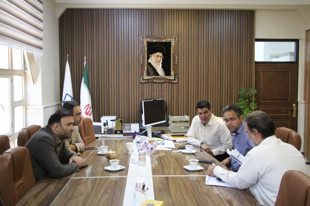 دیدار کارشناسان سازمان همیاری های استان خراسان رضوی با سرپرست شهرداری گناباد 