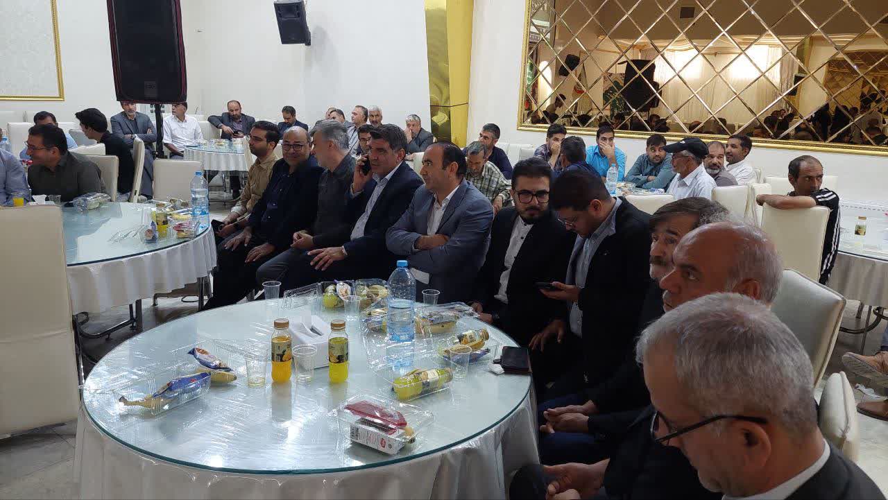 حضور شهردار گناباد در مراسم اهدای جهیزیه به نوعروسان تحت پوشش موسسه خیریه آبشار عاطفه‌ها