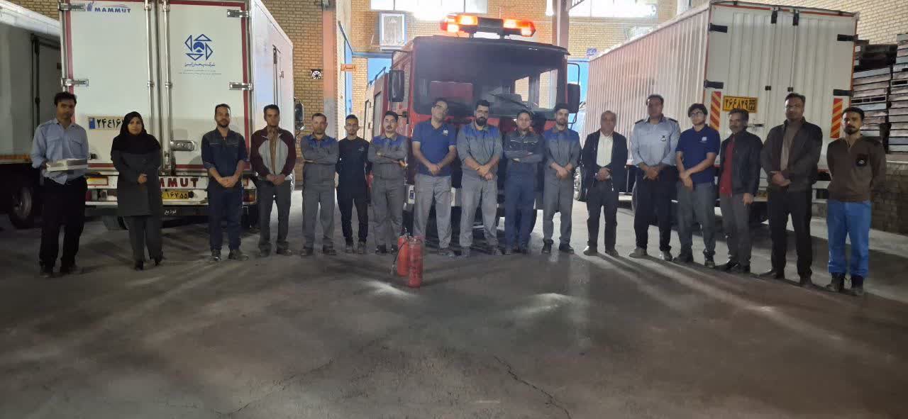 برگزاری کلاس آموزشی کار با کپسول های آتش نشانی 