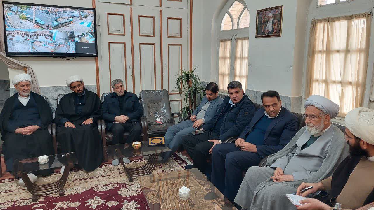 بازدید شهردار از حوزه علمیه امام رضا(ع)؛ تأکید بر گسترش تعاملات فرهنگی